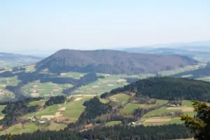 Chełm (Beskid Niski) – szlaki turystyczne i atrakcje