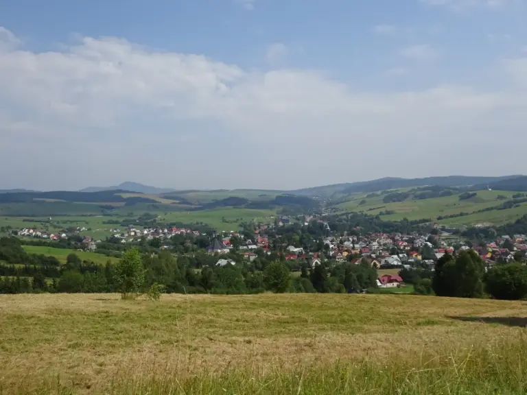 Dzielec w Beskidzie Niskim – informacje, szlaki turystyczne, atrakcje